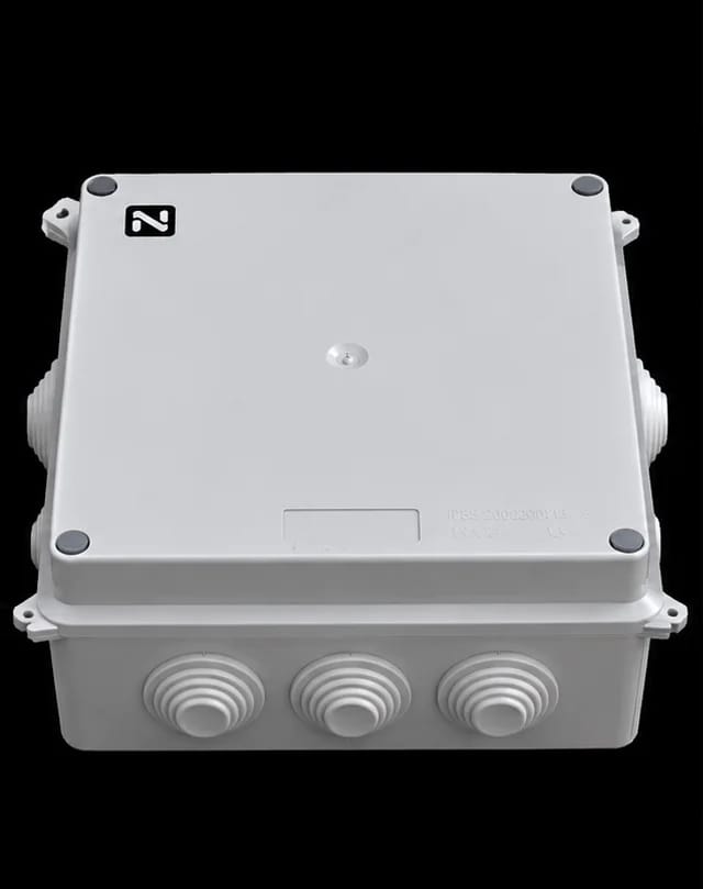 IP65 Weatherproof 150x150x70mm Junction Box – Junction Box & Metal Enclosures (photo 2)