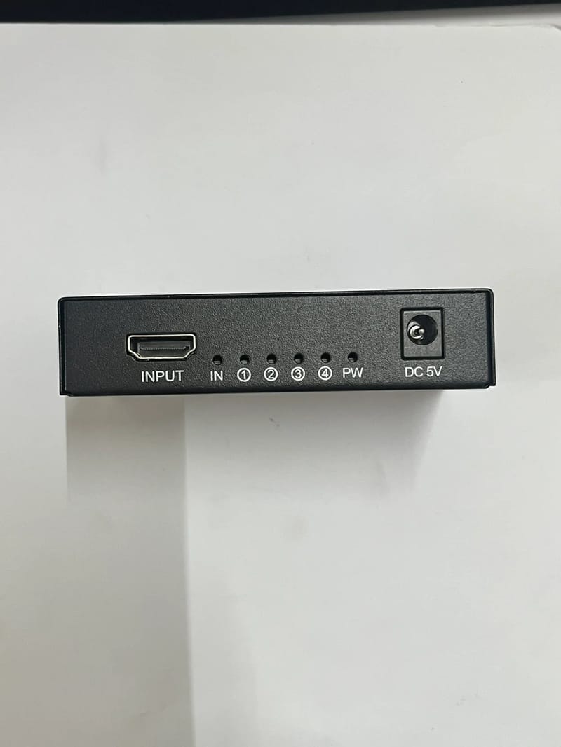 HDMI Splitter 4in1 – HDMI & Splitters (photo 3)